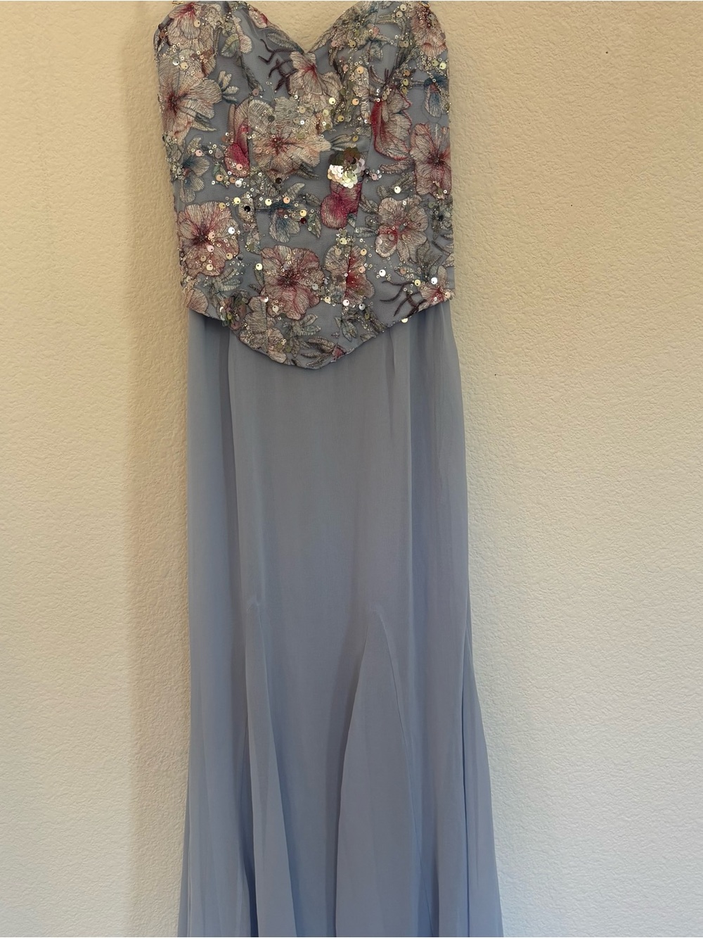 Oh Polly Lysana Embellished Corset Fishtail Gown Floral Blue NWT - Picture 6 of 12